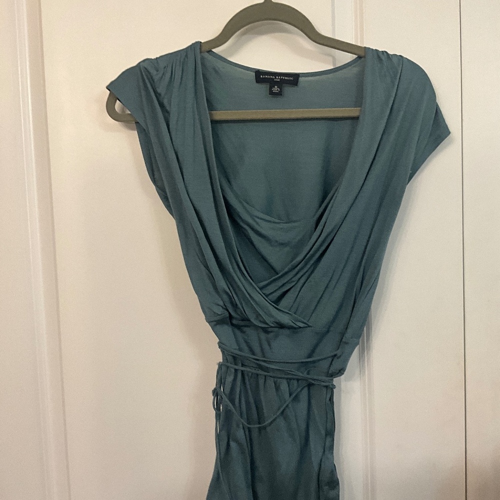 Banana Republic dusty teal draped/wrap silk top  with cap sleeve M